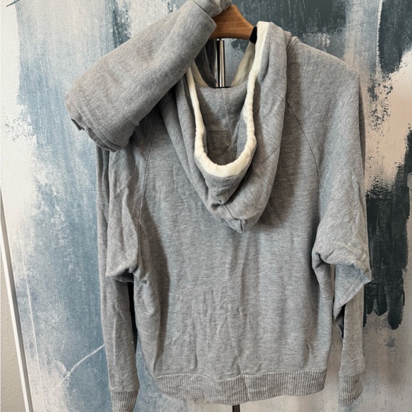 Red Haute Lounge 2 Pc Set - Picture 2 of 9